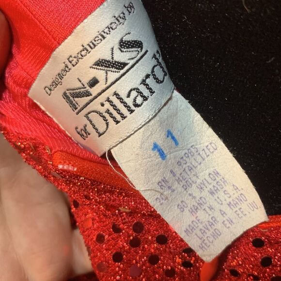 Sexy Retro Vintage 90s Red Sequin Floor Length Formal Gown Halter Neck Leg Slit - Picture 13 of 16